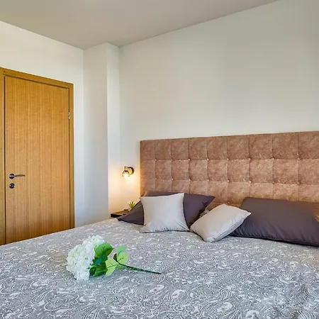 Vlahov Iv Holiday home