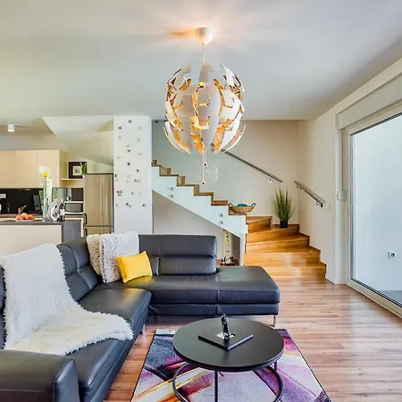 Holiday home Vlahov Iv