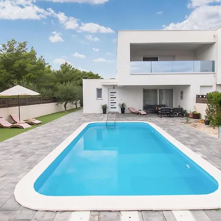 Holiday home Vlahov Iv Sibenik